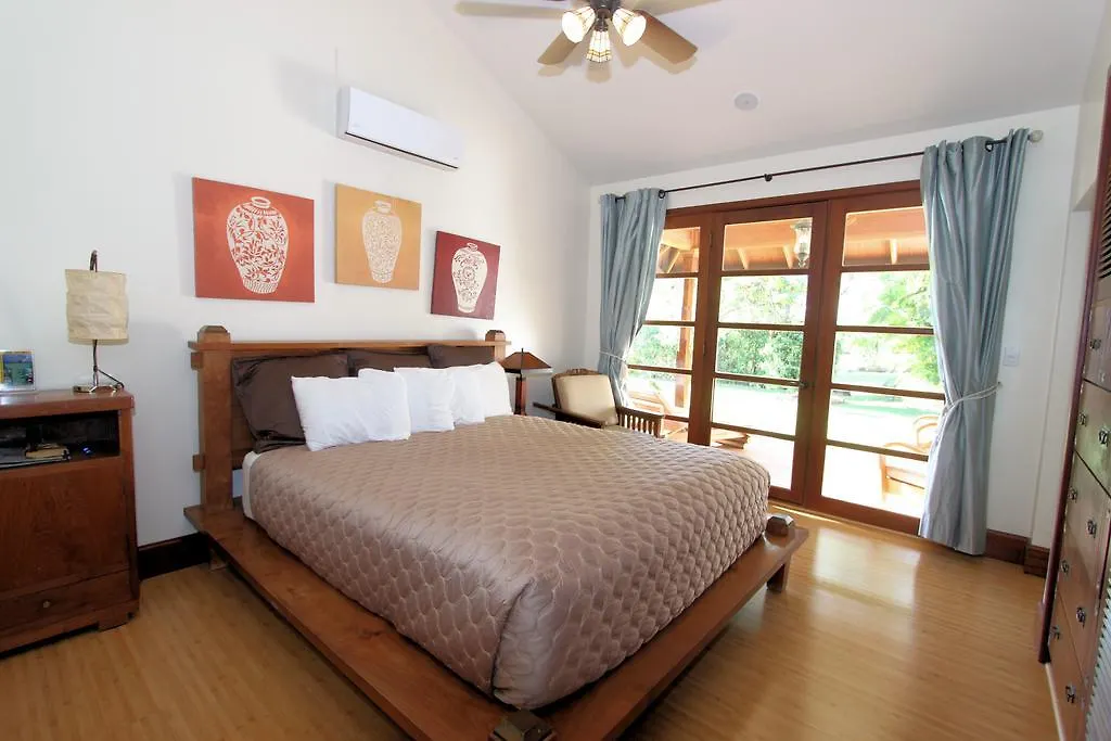 B&B Ho'oilo House 4*