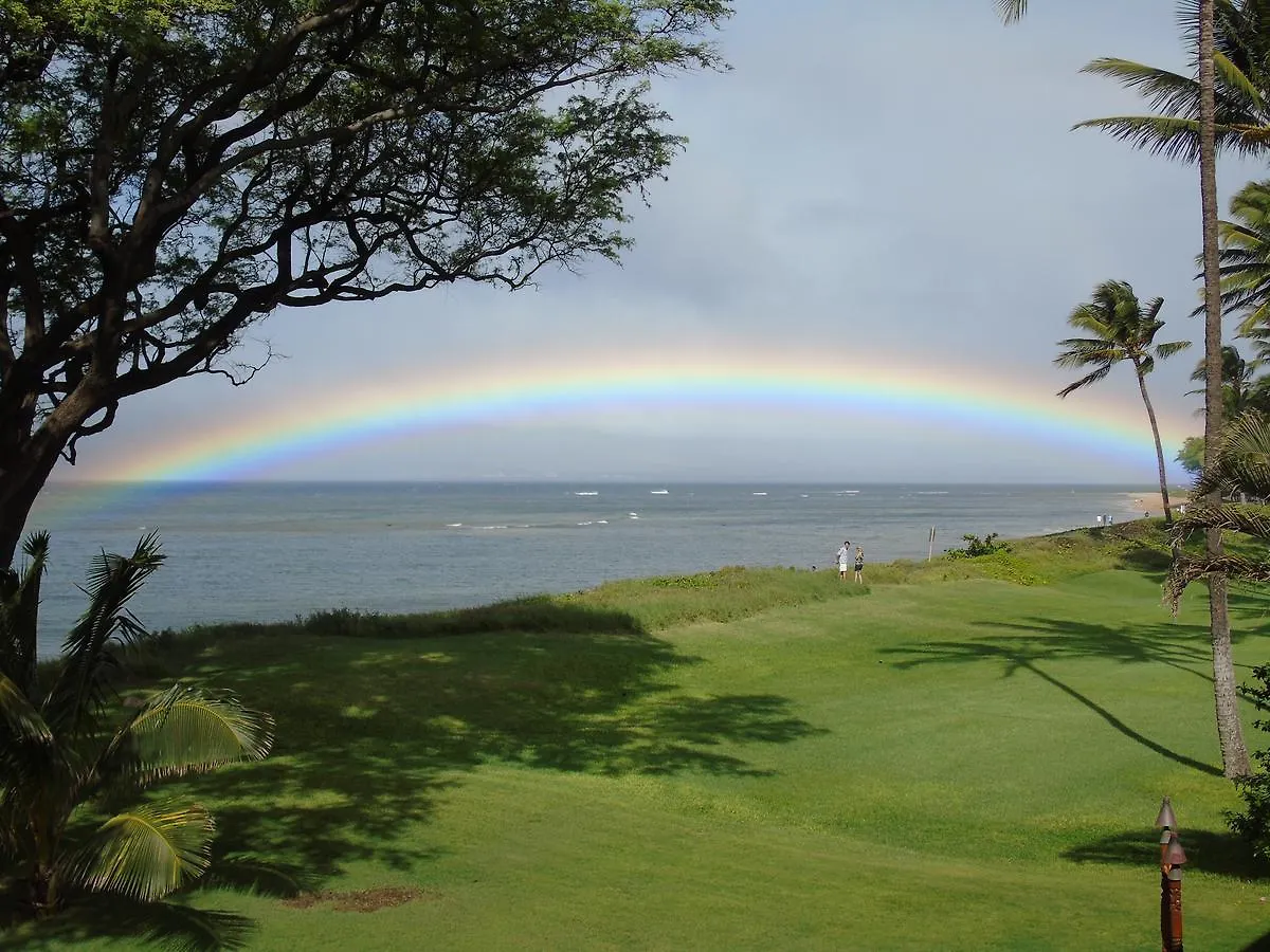 Aloha Aku Bamboo - Discover Beachfront Serenity