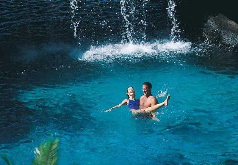 Marriott's Maui Ocean Club - Molokai, Maui & Lanai Towers 4* Lāhainā