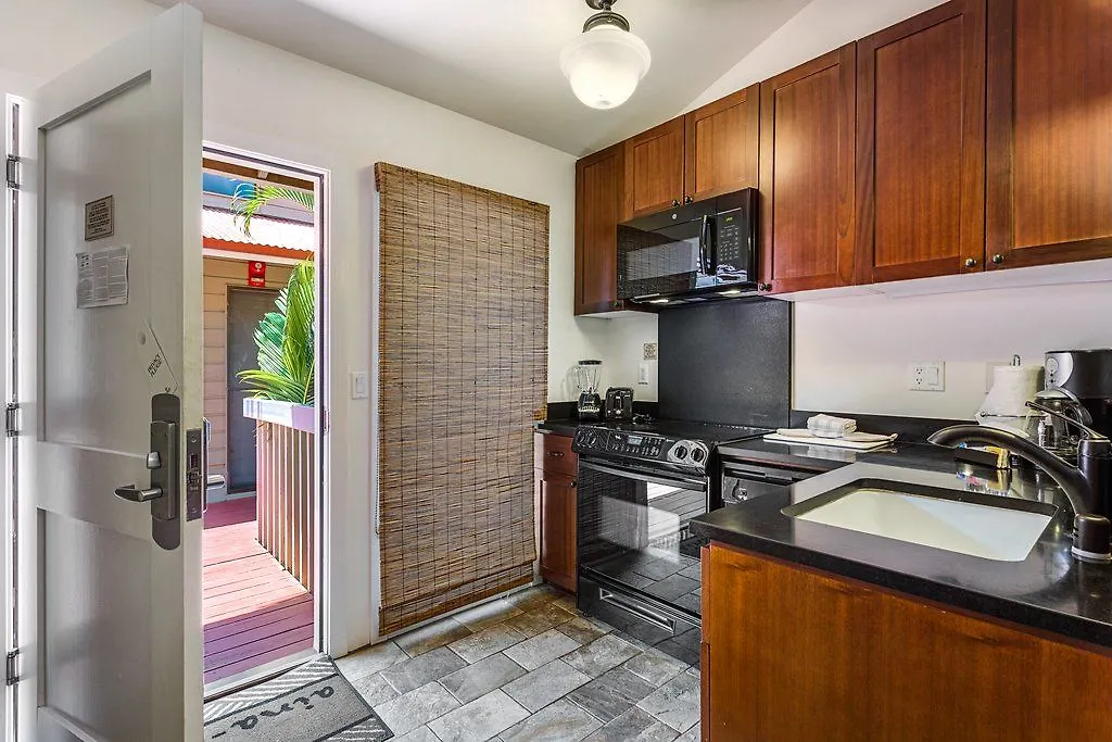 Apart-hotel Aina Nalu By Outrigger 3*