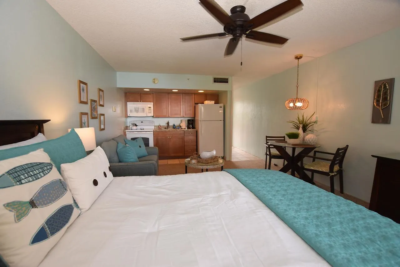 Holiday home Royal 405