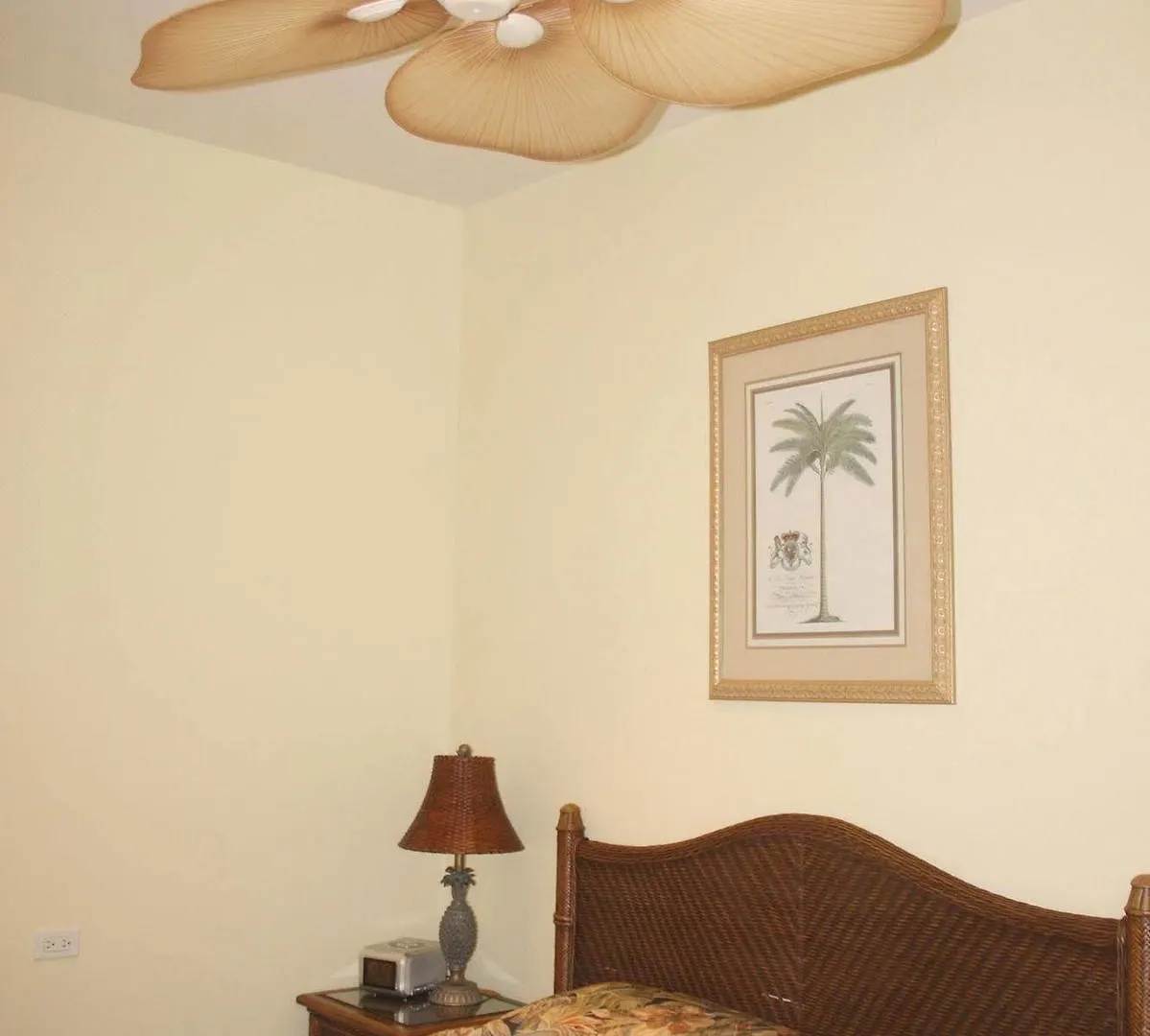 Maui House Bed & Breakfast