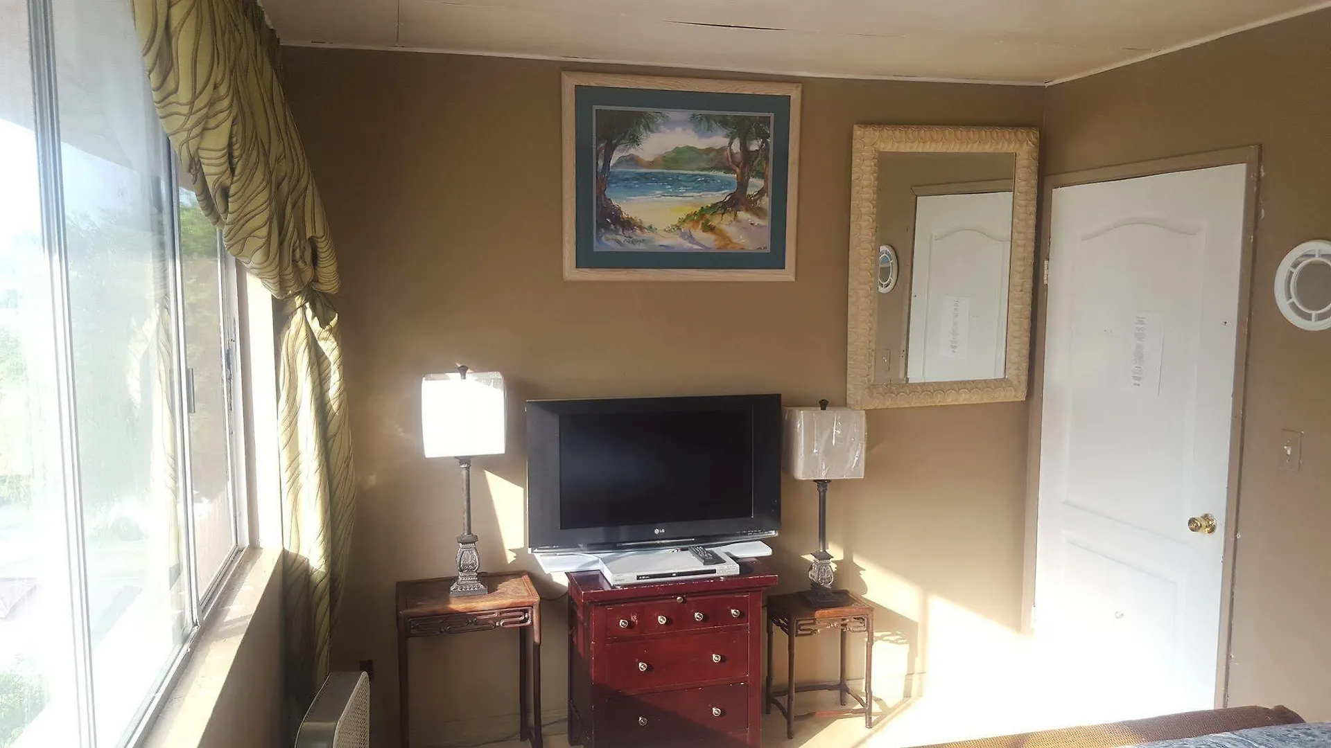 Hotell City Maui 2 Wailuku