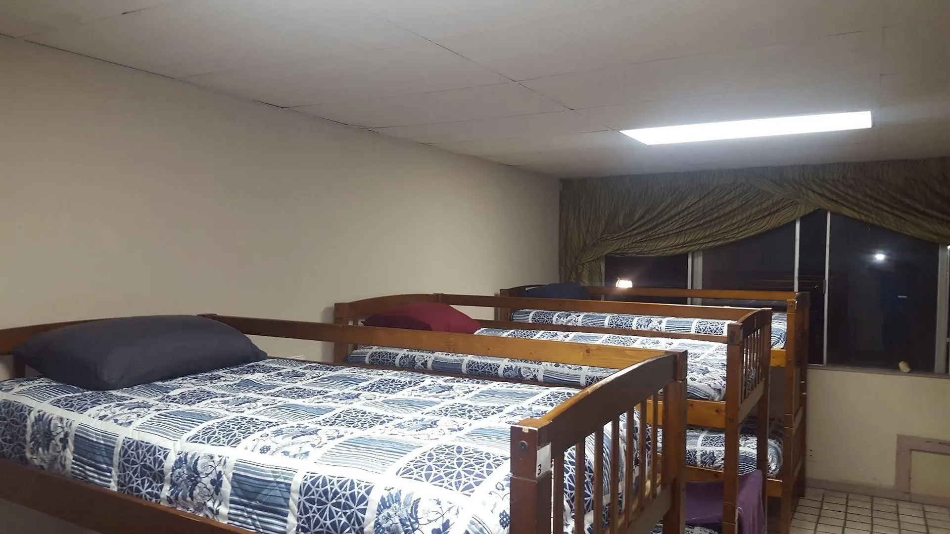 Hotell City Maui 2 Wailuku