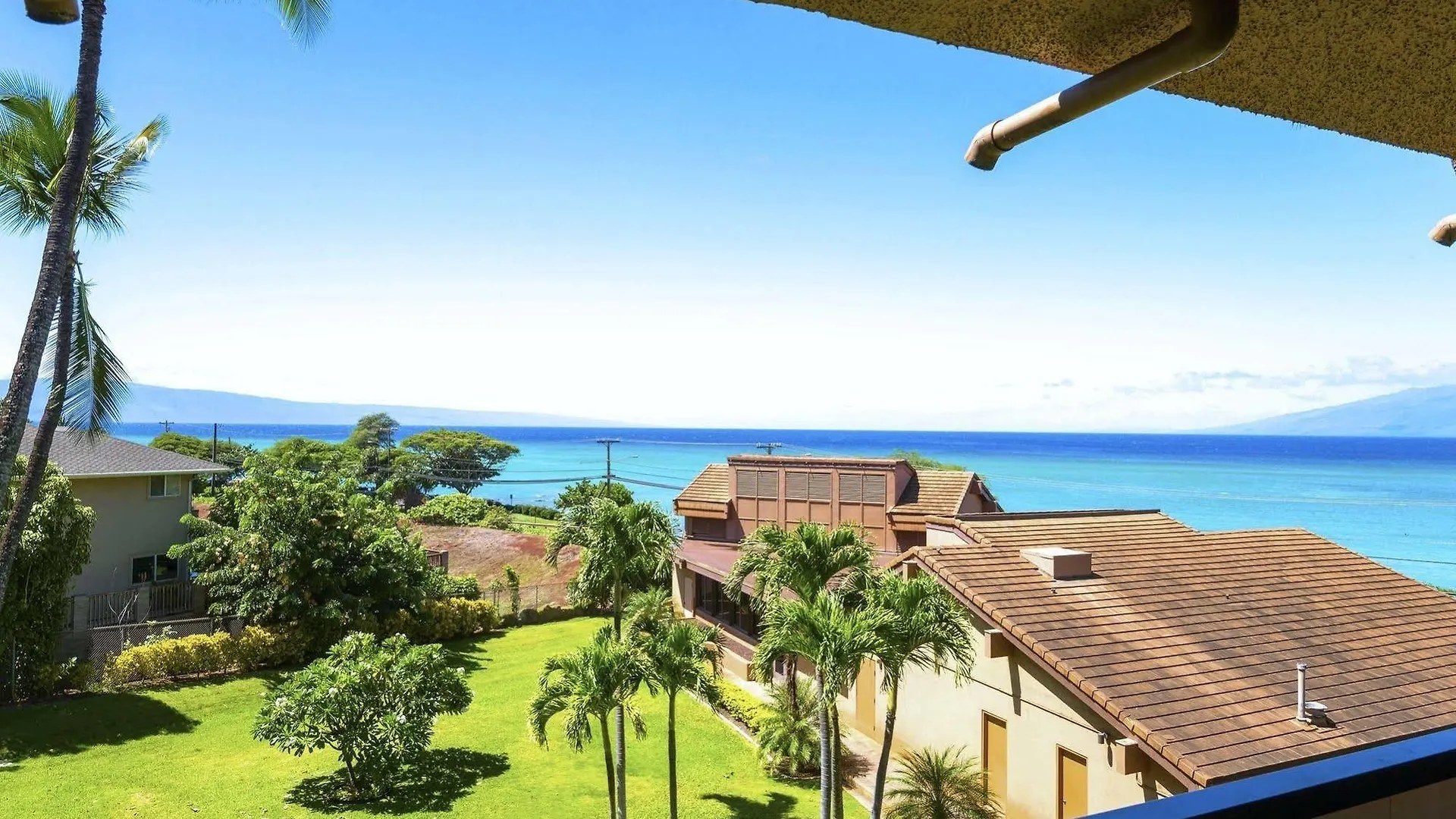 Resort Kahana 3*