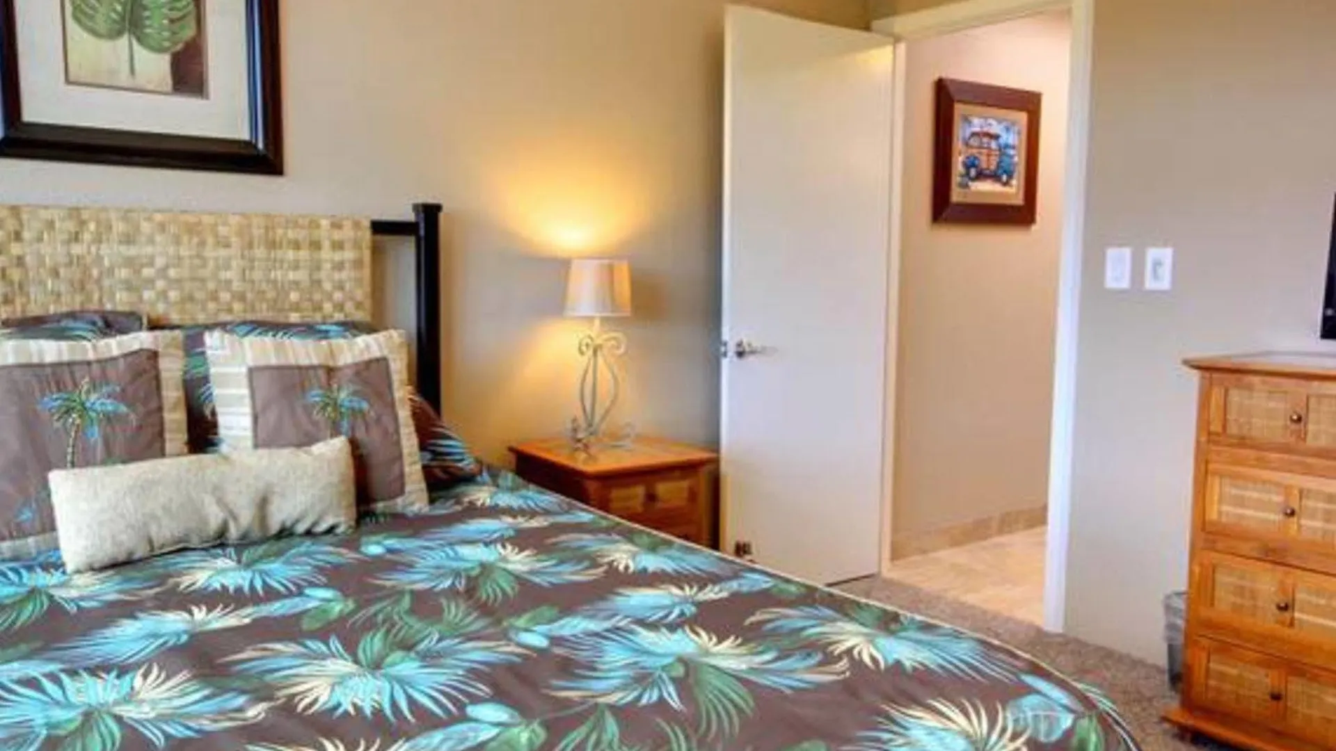 Resort Kahana