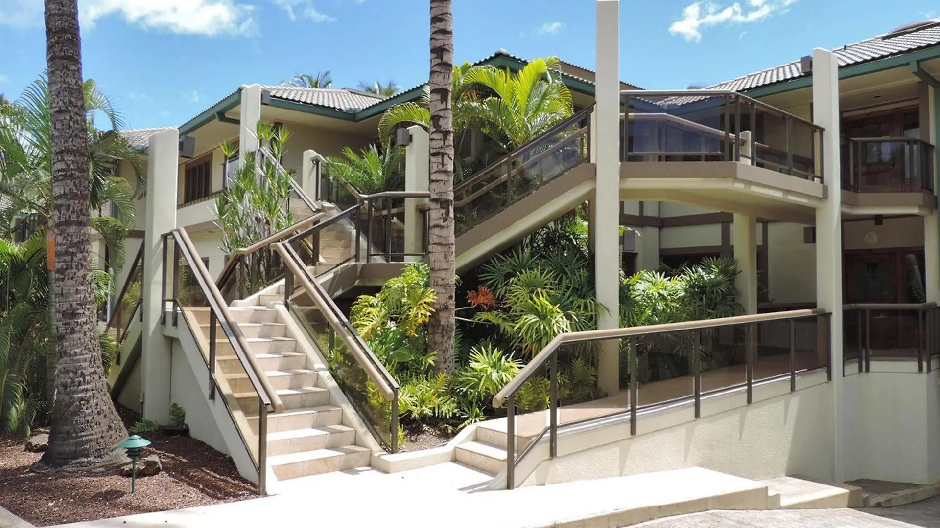 Aparthotel Puunoa Estates, A Destination By Hyatt Lahaina