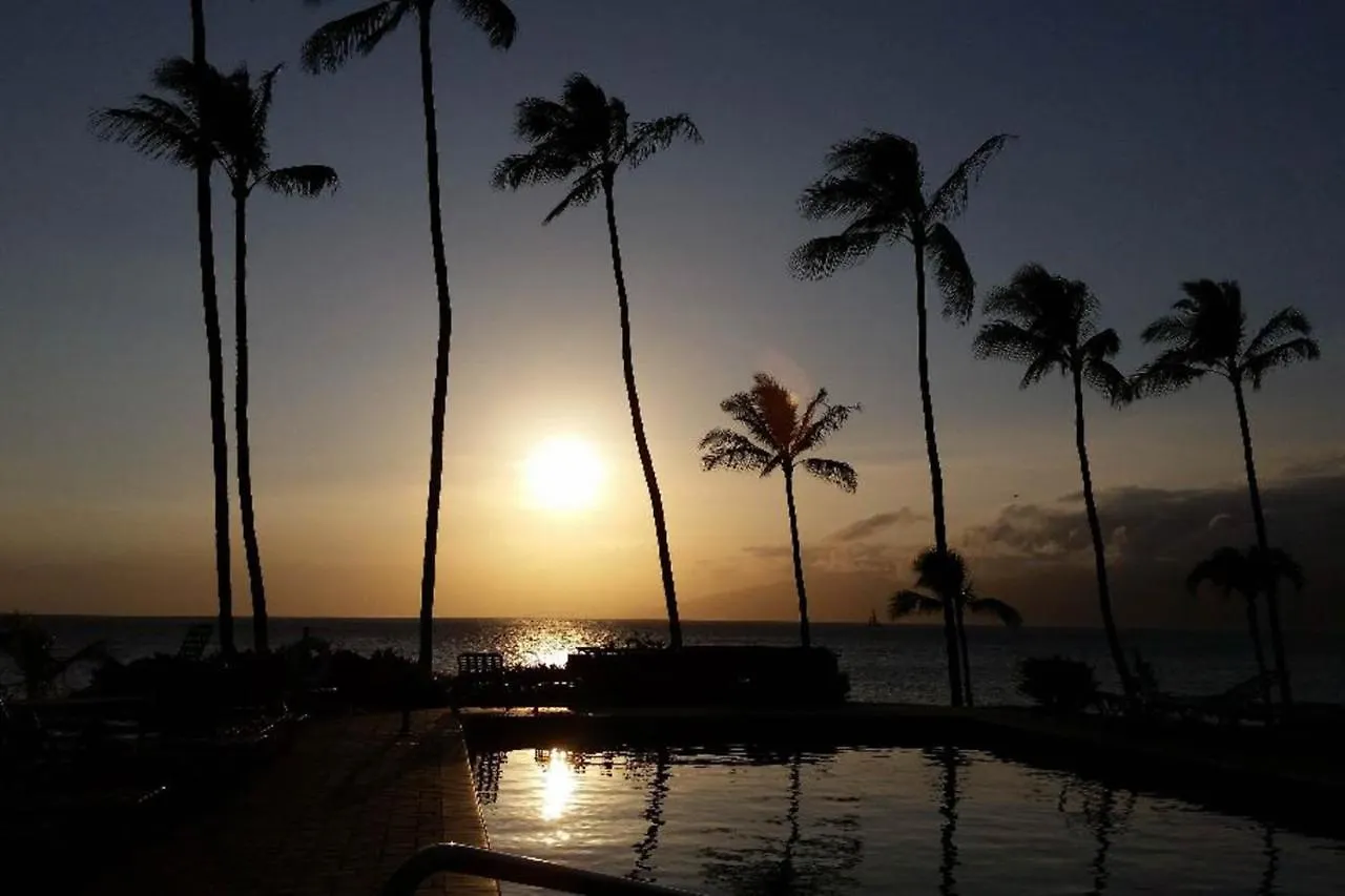 Mahina Surf I
