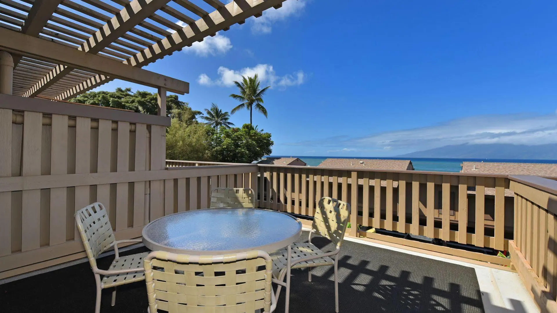 Hotel Kahana Sunset 3*