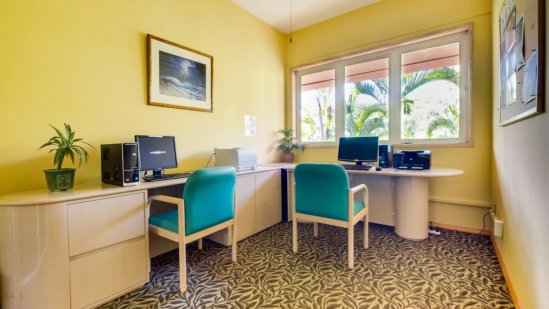 Kahana Falls Resort