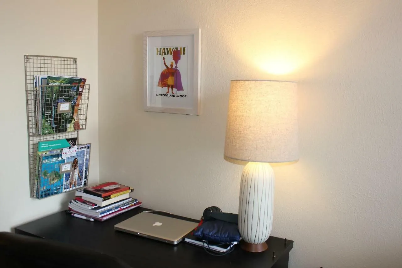 Spacious & Modern Maui Steps To The Beach! Kahana