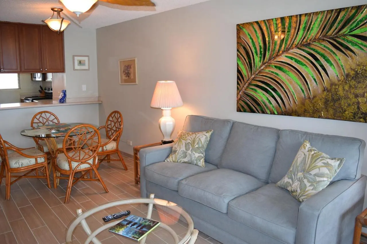 Royal Mauian 307 *
