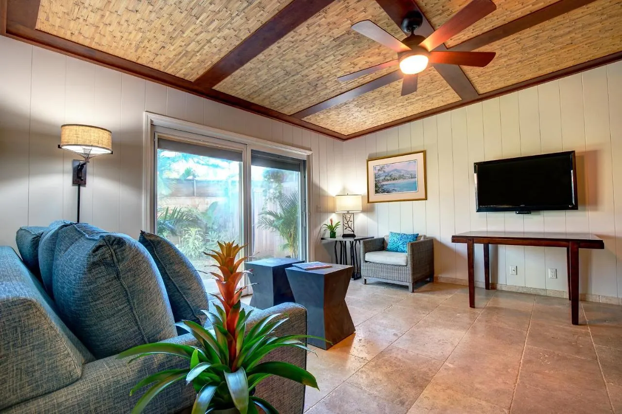 Hotel The Mauian 3*