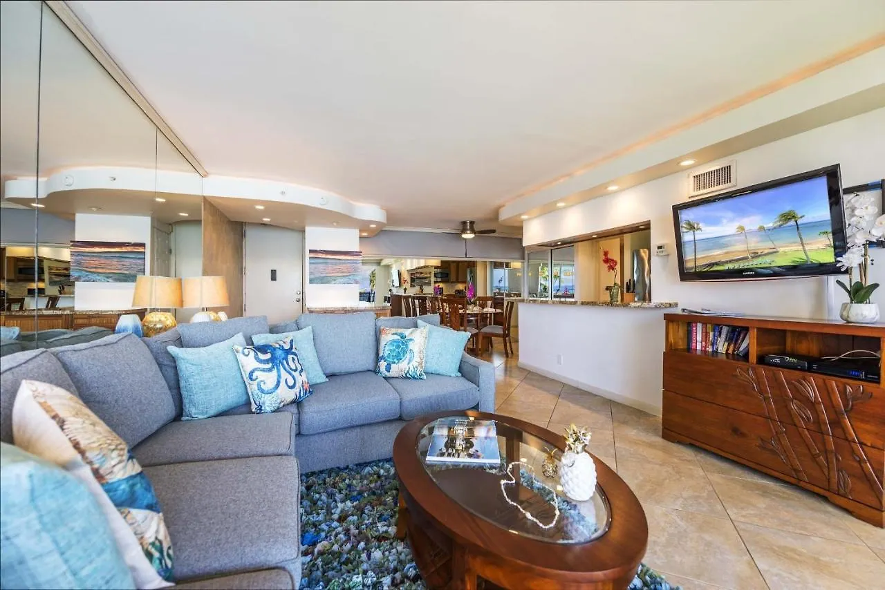 Royal Kahana 409