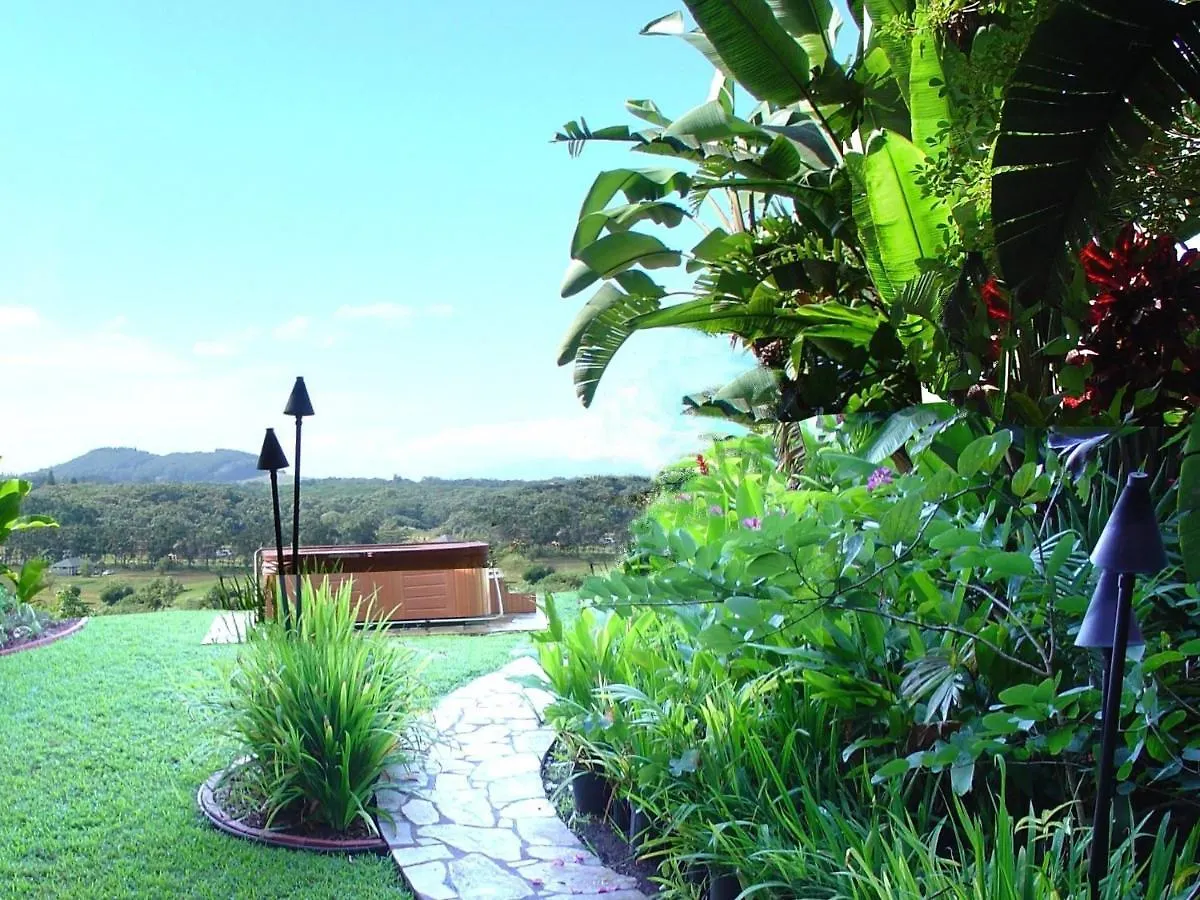 Adventure In Paradise Bed & Breakfast 4*