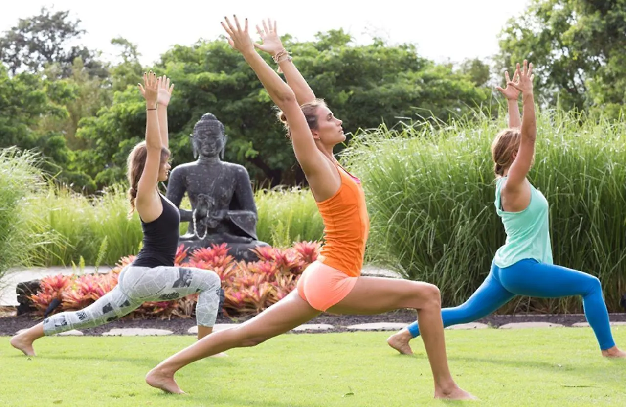 אכסניה Lumeria Maui, Educational Retreat Center Makawao