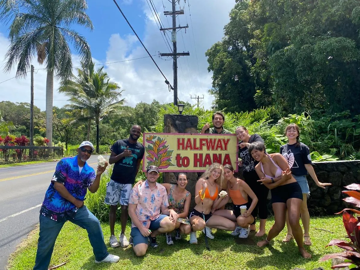 Howzit Wailuku