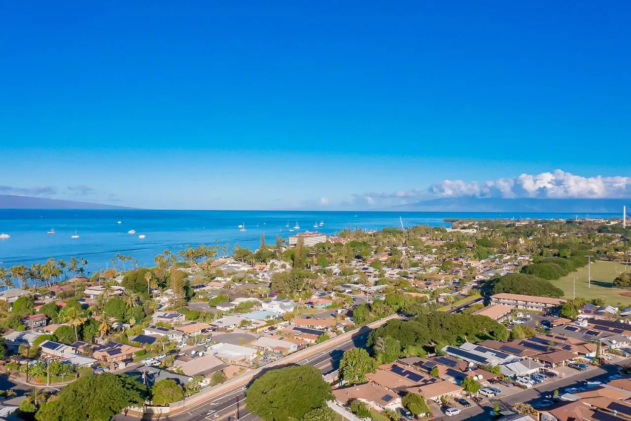Shores 125 * Lahaina