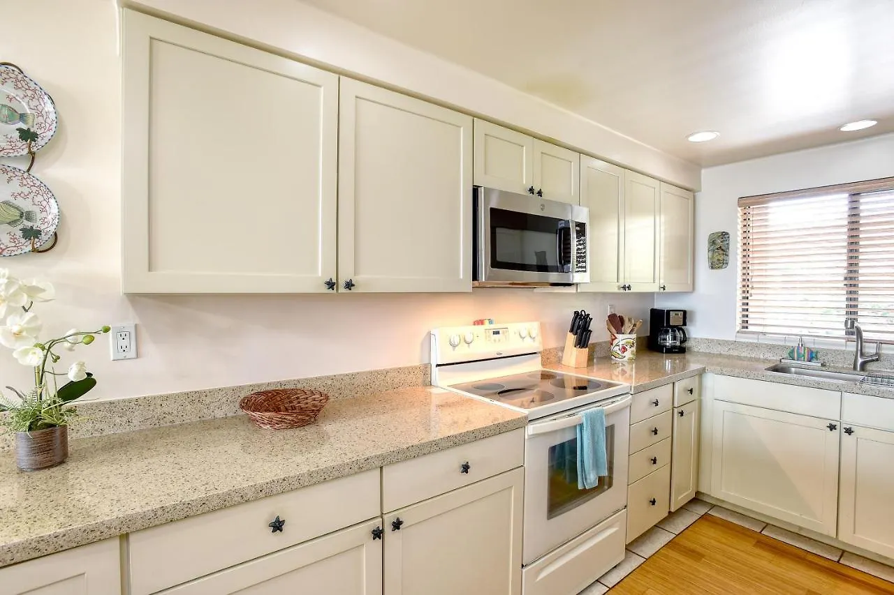Apartment Kai 305 *