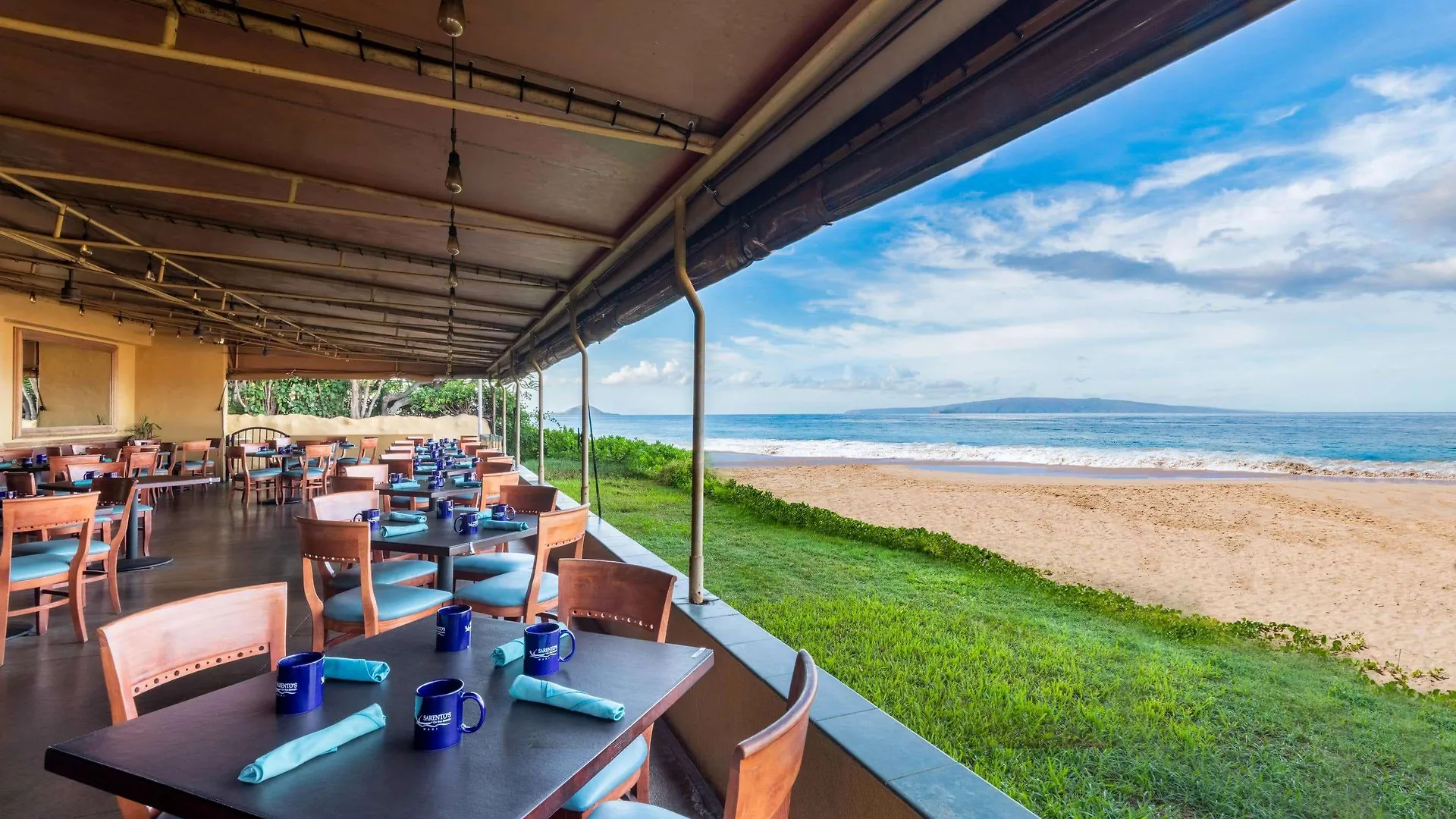 Hotell Days By Wyndham Maui Oceanfront 2*