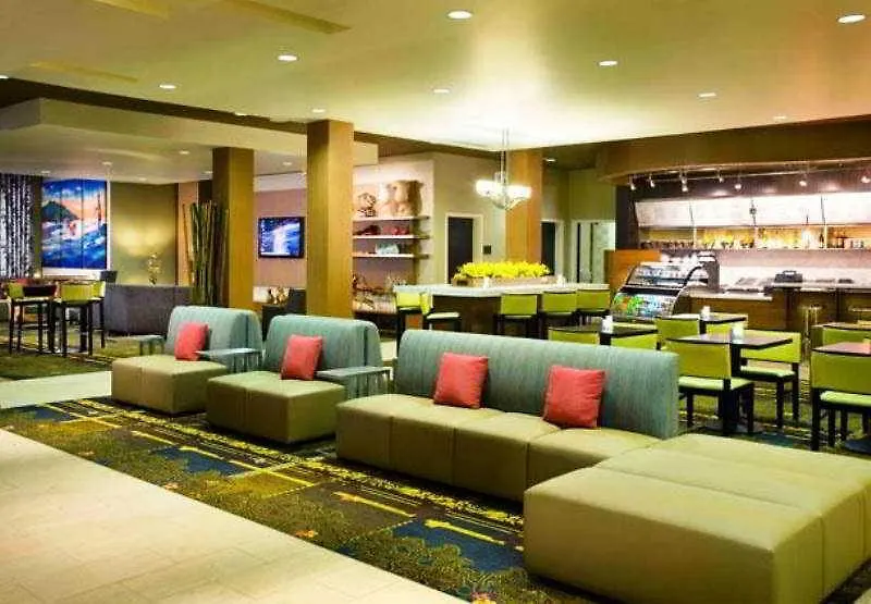 Courtyard By Marriott Maui Airport 3*