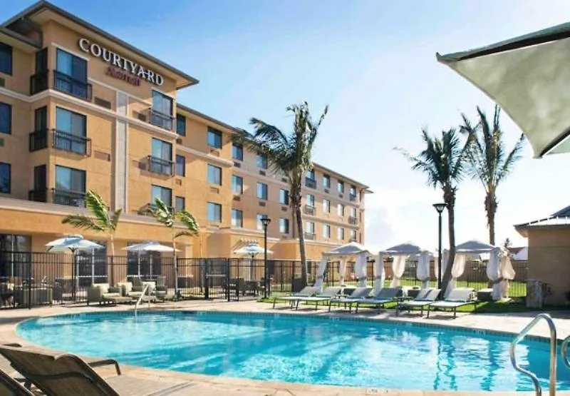 Courtyard By Marriott Maui Airport Hotel 3*