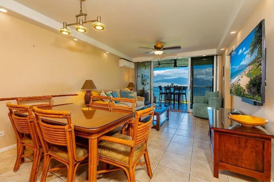 Apartment Royal Mauian, #205
