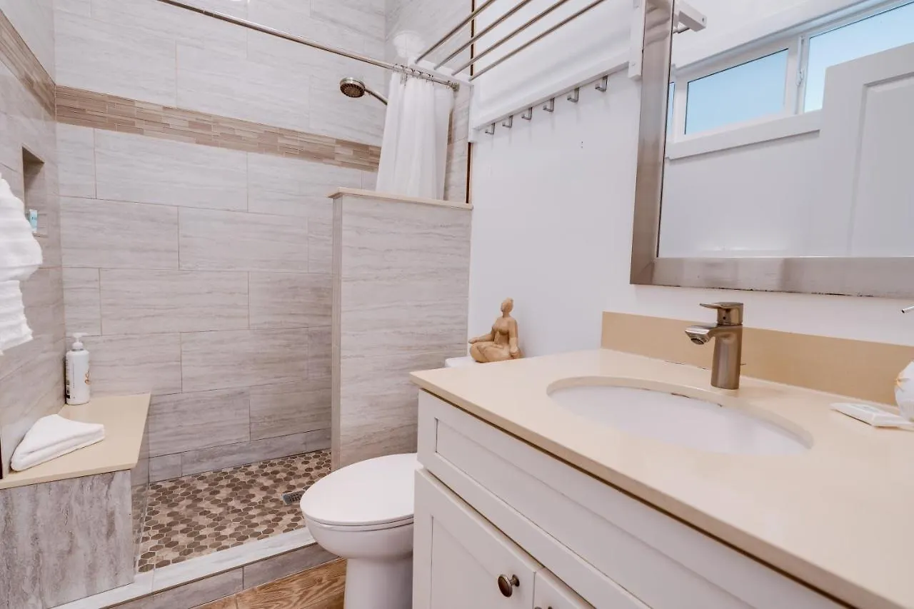 Unit 8 Maui Ohana Modern 아파트 *