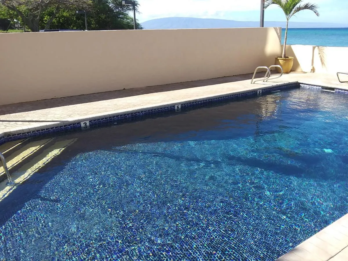 Aparthotel Kahana Beach Resort 3*