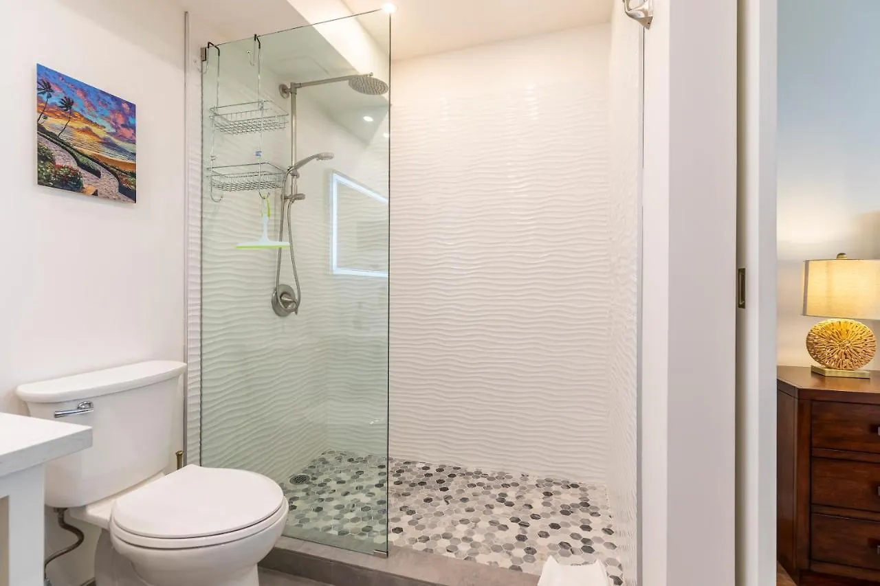 Appartement Rare Upscale Oasis - 2 Bed,2 Bath - Kuau Plaza -