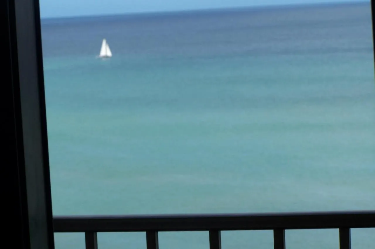 Kahana Beach Resort Aparthotel 3*