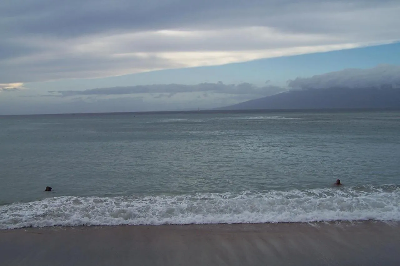 Kahana Beach Resort Aparthotel 3*