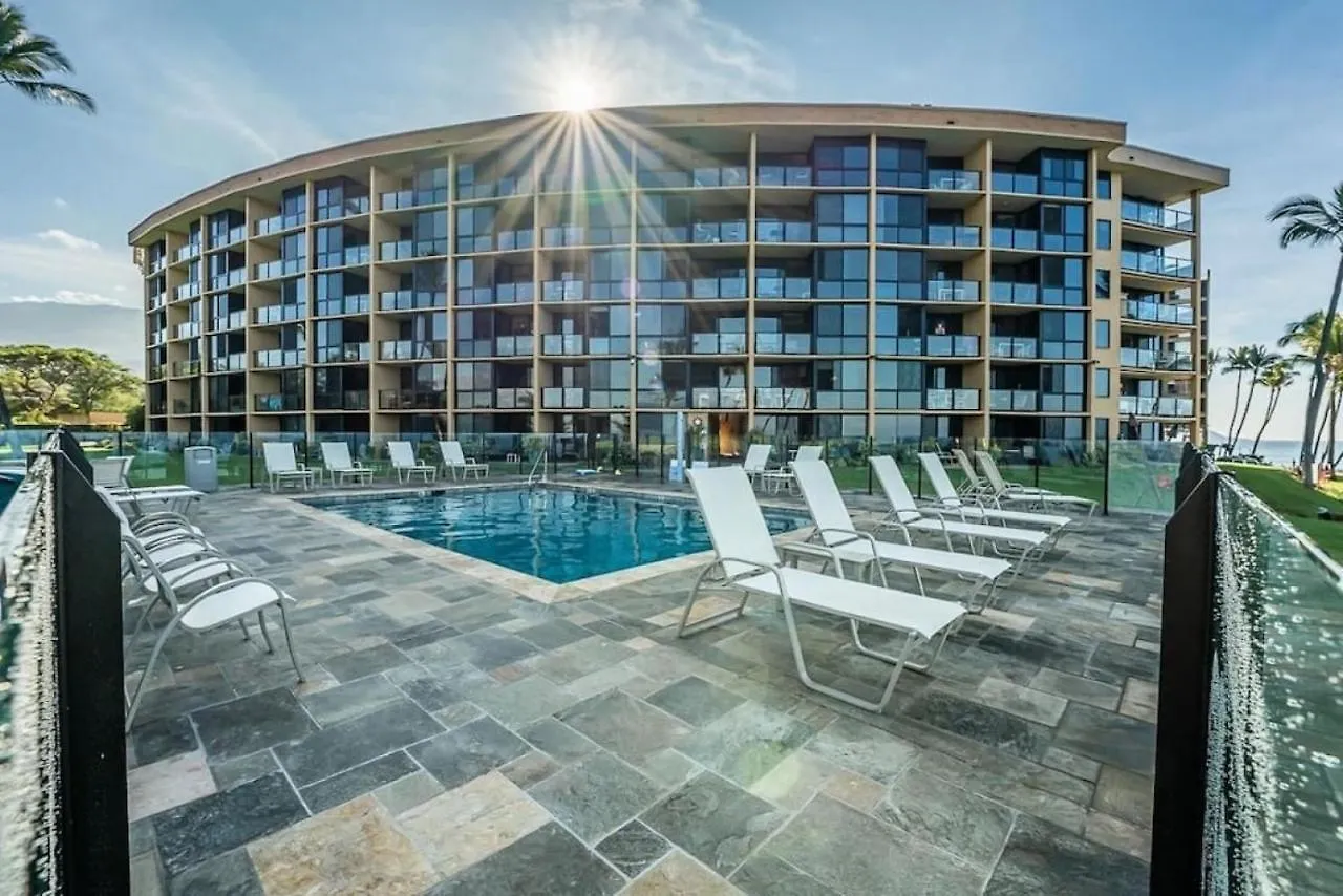 Escape To Your Oceanside Dream In Kihei