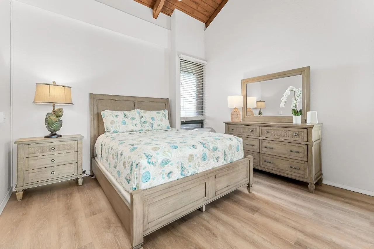 Convenient To Downtown Kihei, Across Famous Charley Young Beach, 3 Pool, Tennis Courts Mv3407 Apartment Kihei