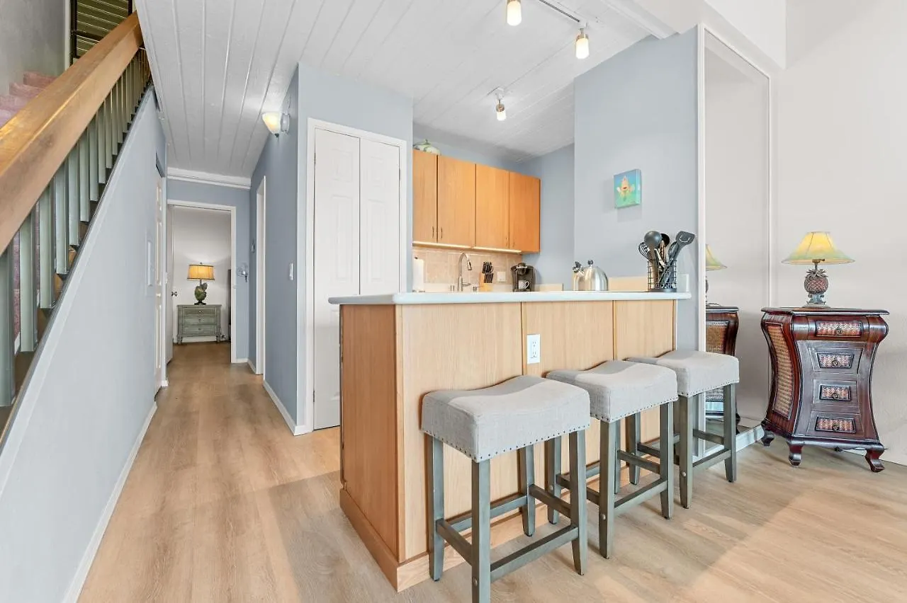 Convenient To Downtown Kihei, Across Famous Charley Young Beach, 3 Pool, Tennis Courts Mv3407 * Kihei