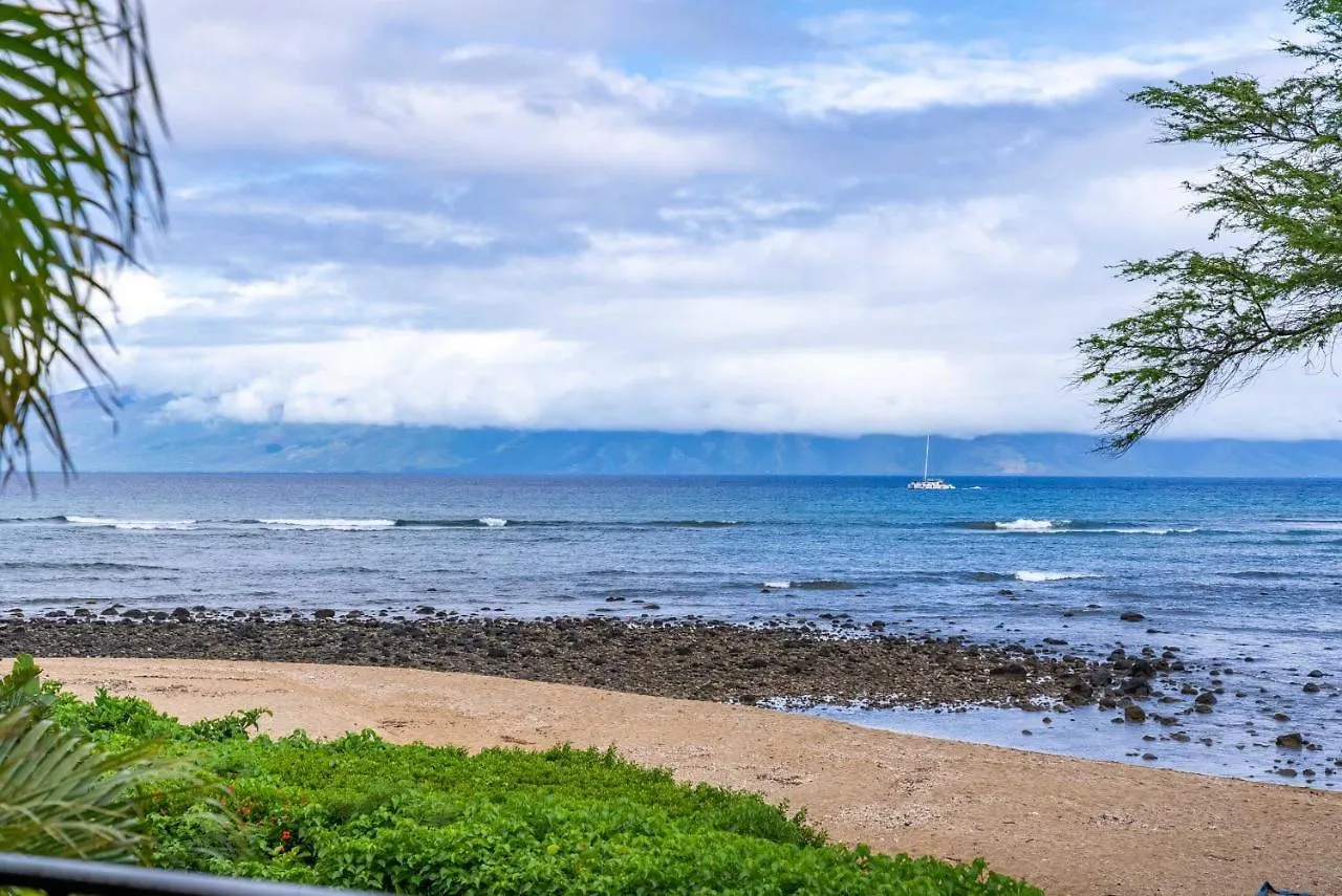 Village 40 Kahana
