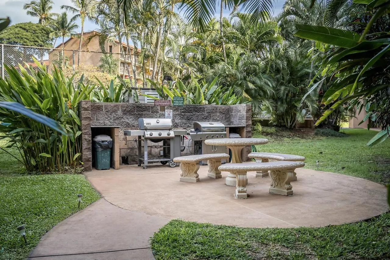 Convenient To Downtown Kihei, Across Famous Charley Young Beach, 3 Pool, Tennis Courts Mv3407 Apartment *