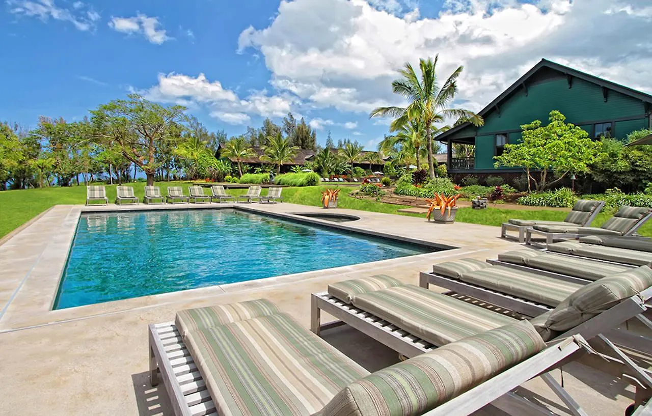 Lumeria Maui, Educational Retreat Center Lodge Makawao