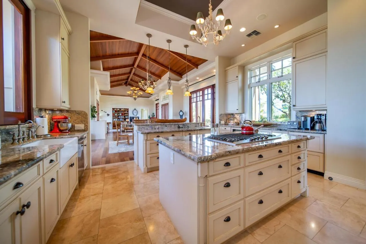 Rainbow Hale Estate Holiday home *