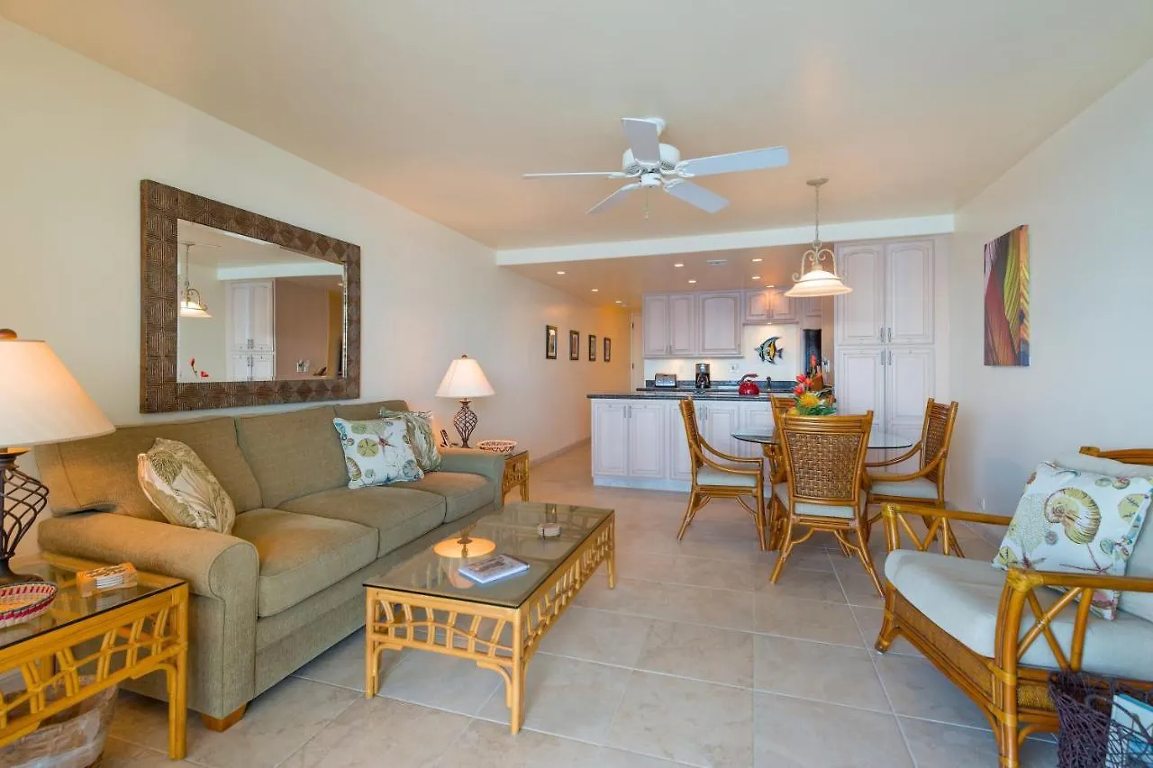Reef #402 Apartment