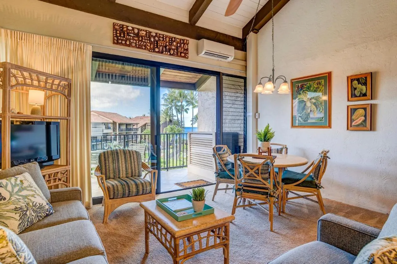Holiday home Papakea C405