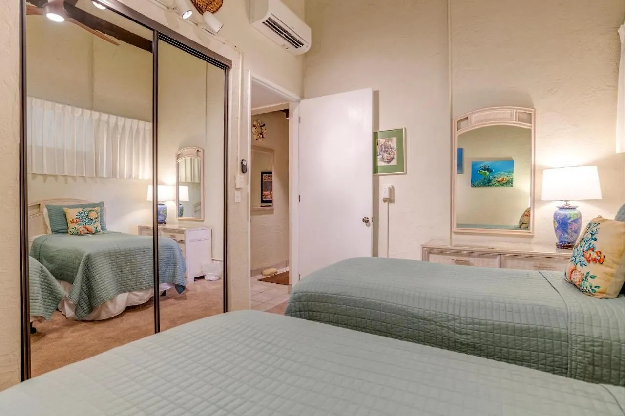 Holiday home Papakea C405 *
