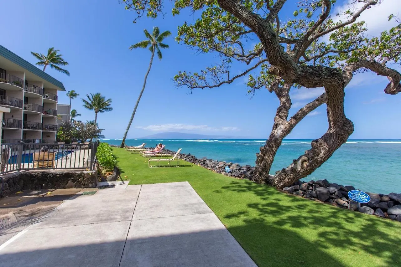 Holiday home Reef 208 *