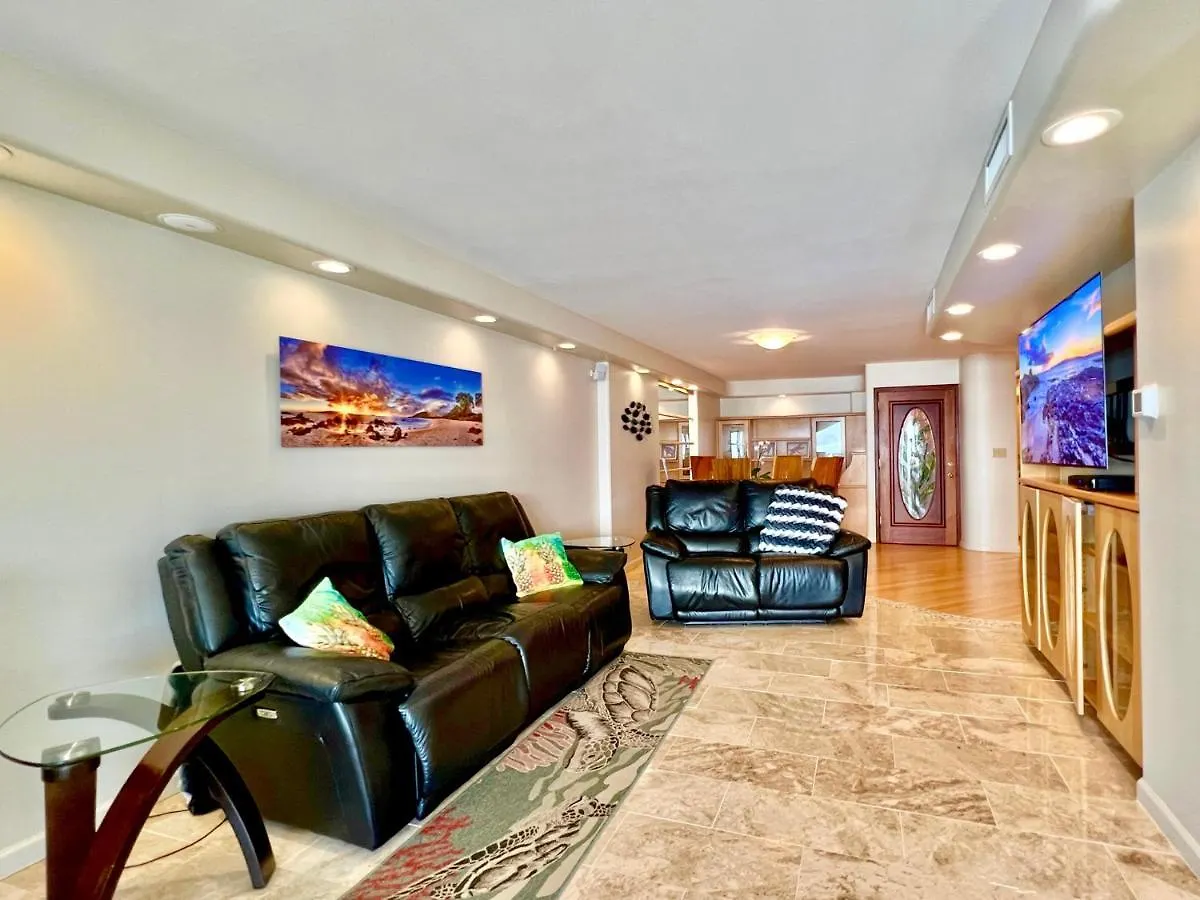 Holiday home Lauloa 402