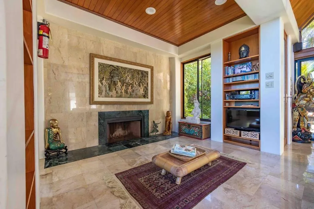 Cliff House With Ocean Views In Haiku, Maui Jungle Huelo