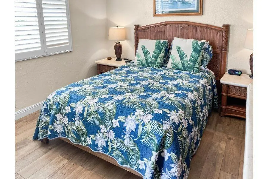 Apartment Menehune Shores #209 Kihei