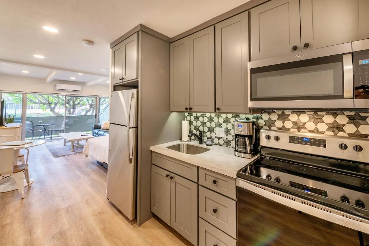 Apartmanhotel 3mins Walk To Beach! Laundry, Pool, Hot Tub & *