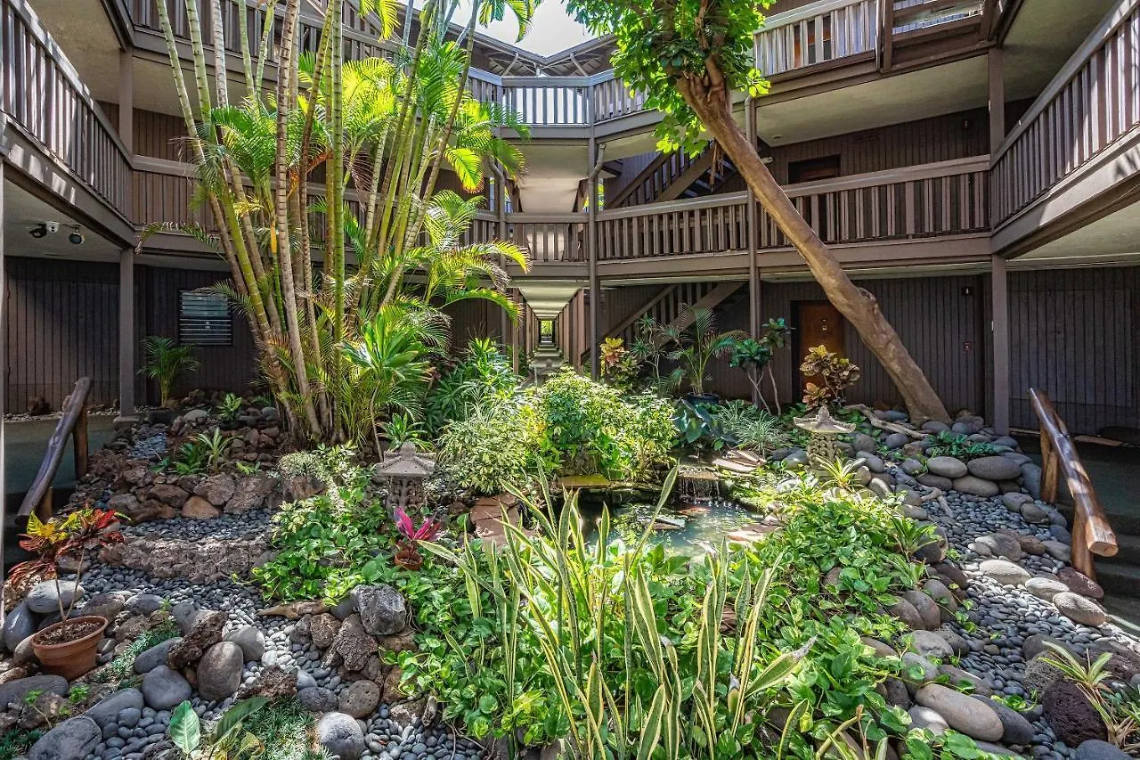 Hale Hui Kai 208, Renovated, Ocean View, Split Ac Holiday home