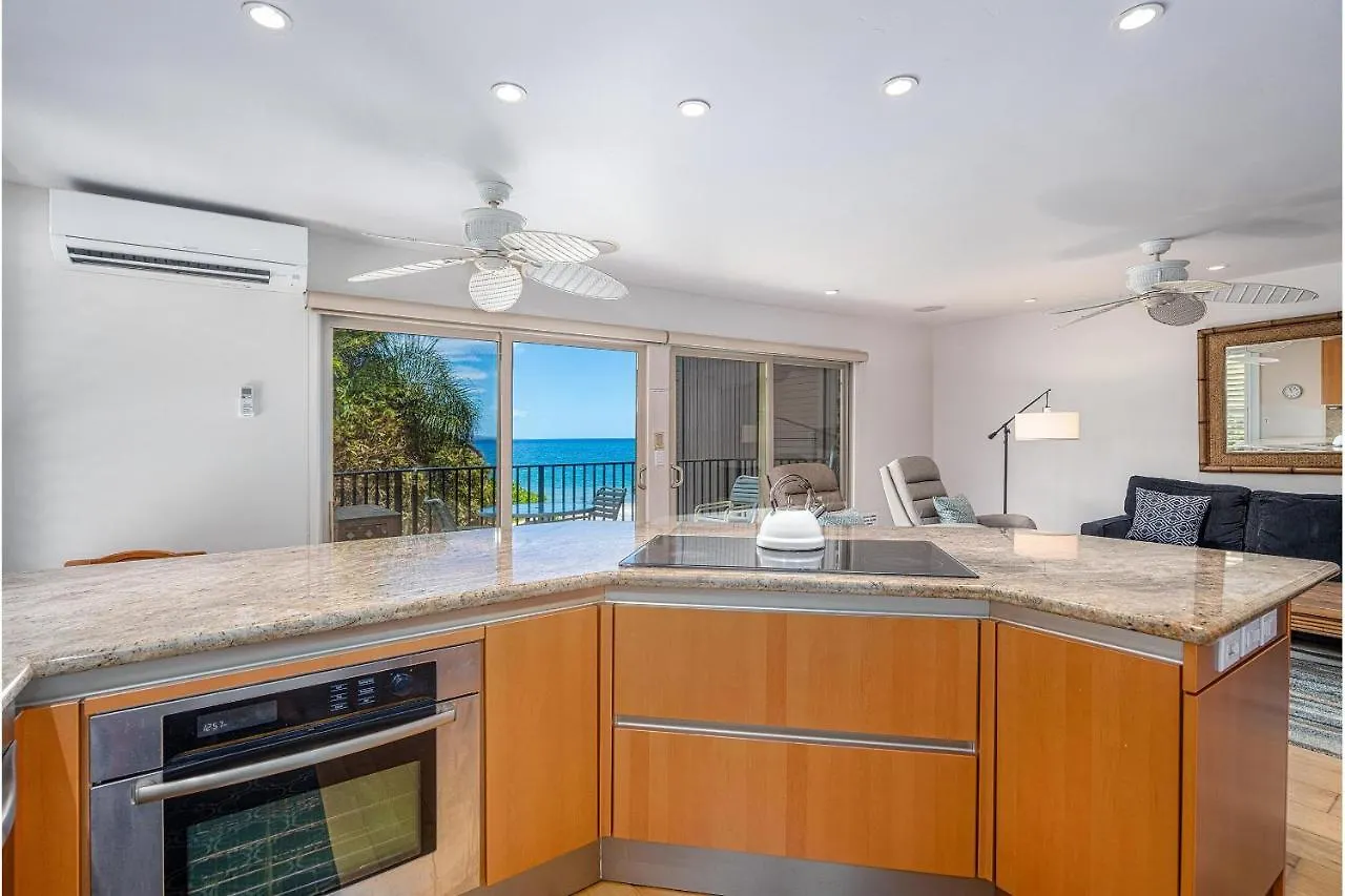 Hale Hui Kai 208, Renovated, Ocean View, Split Ac