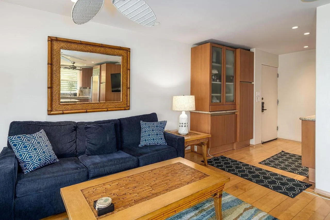 Hale Hui Kai 208, Renovated, Ocean View, Split Ac Holiday home *
